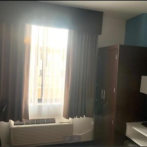 Camera con letto queen size
